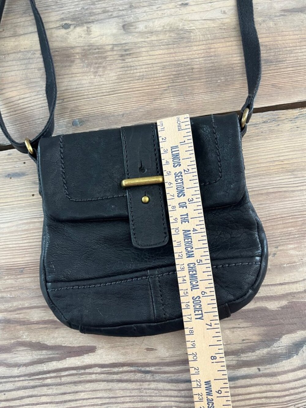 Fossil Black Leather Crossbody Bag with Brass Hardware Small Y2K - Picture 9 of 9